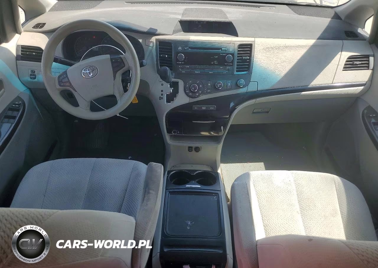 2012 Toyota Sienna Le VIN:5TDKK3DC4CS267197 - 8