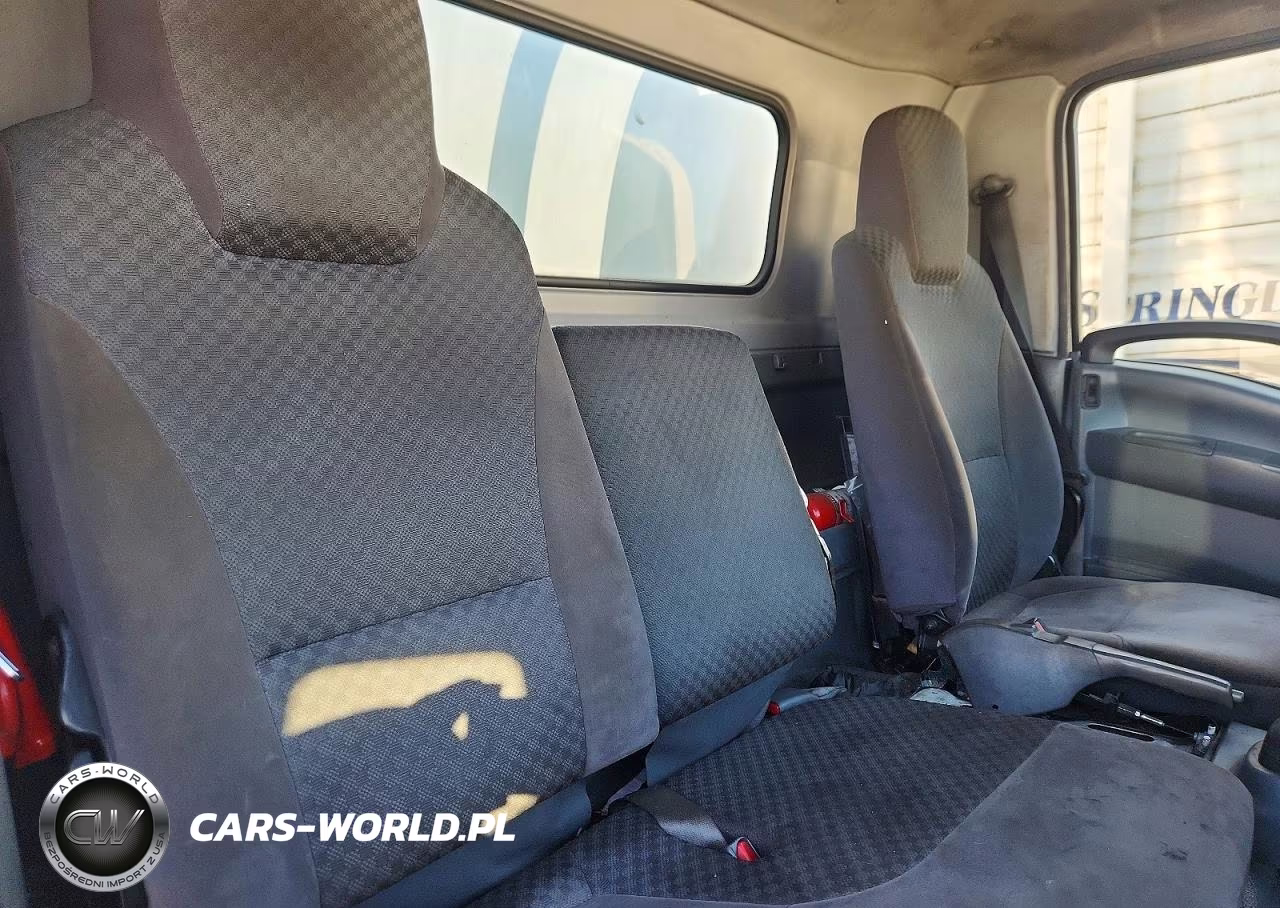 2011 Isuzu Npr Box Truck VIN:JALC4W169B7002023 - 11