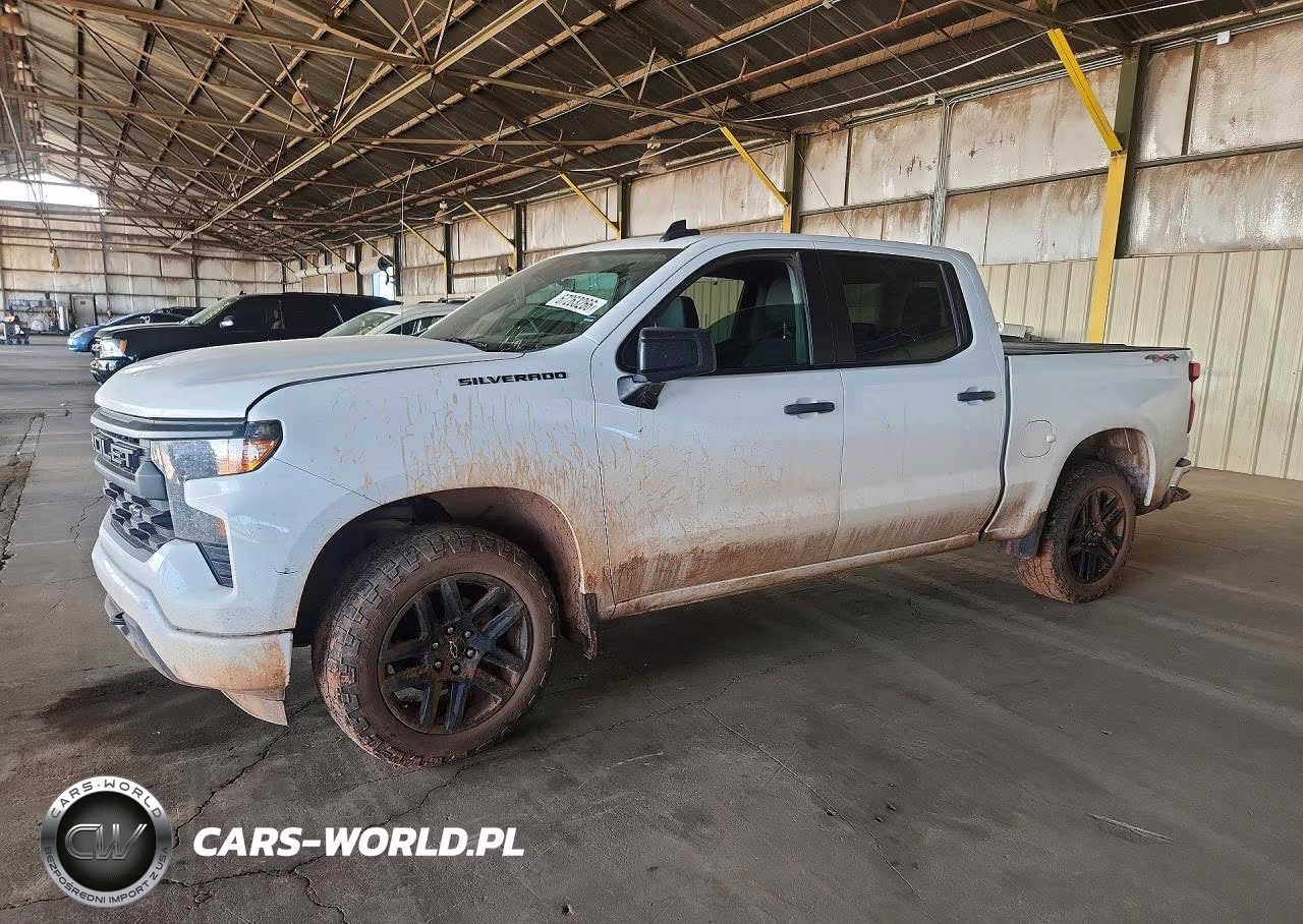 2023 Chevrolet Silverado K1500 Custom