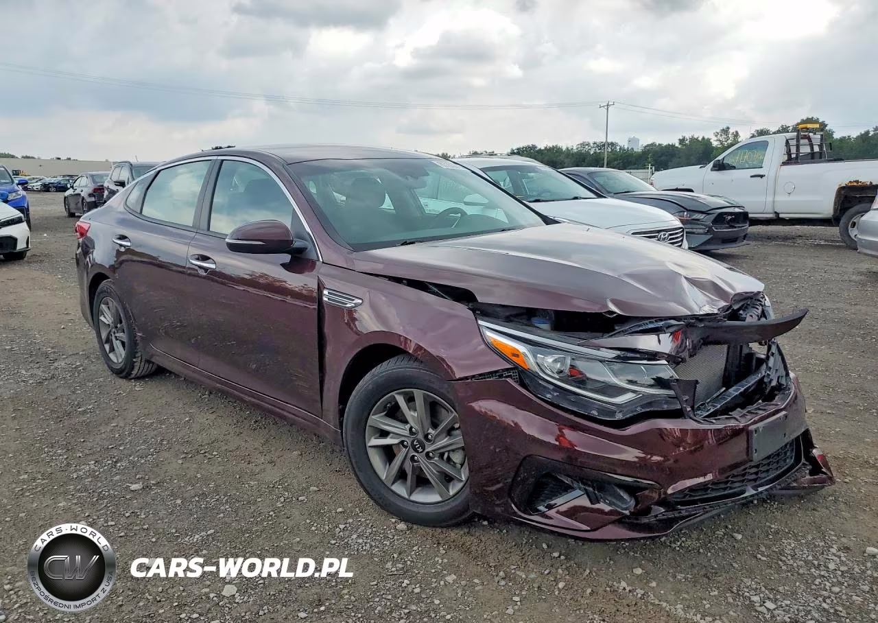 2019 Kia Optima Lx VIN:5XXGT4L30KG353200 - 4