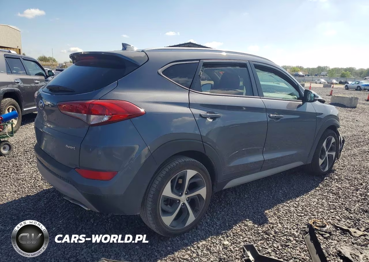 2018 Hyundai Tucson Sport VIN:KM8J33AL7JU801178 - 3