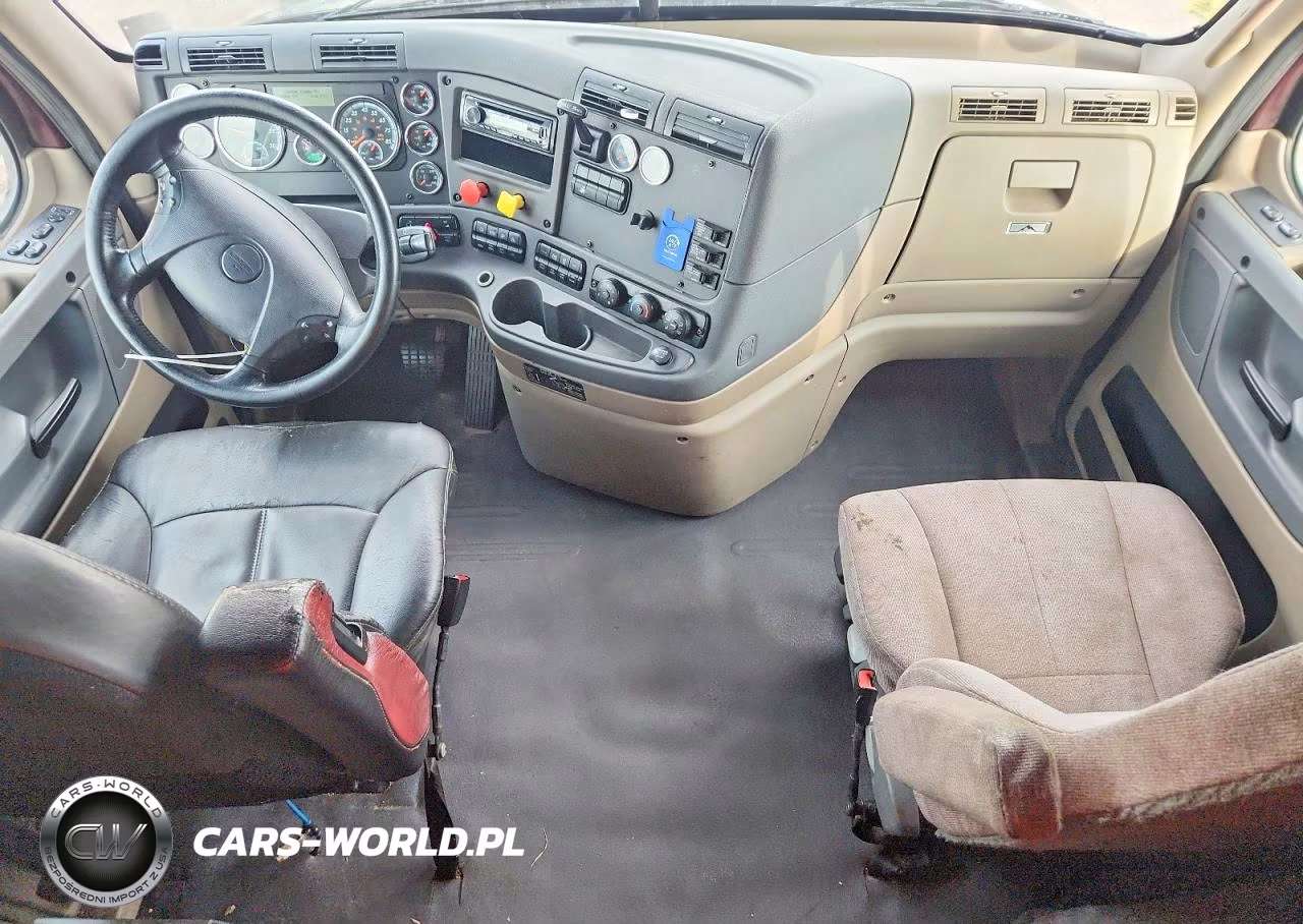2016 Freightliner Cascadia 125 VIN:3AKJGLD51GSGS9038 - 8
