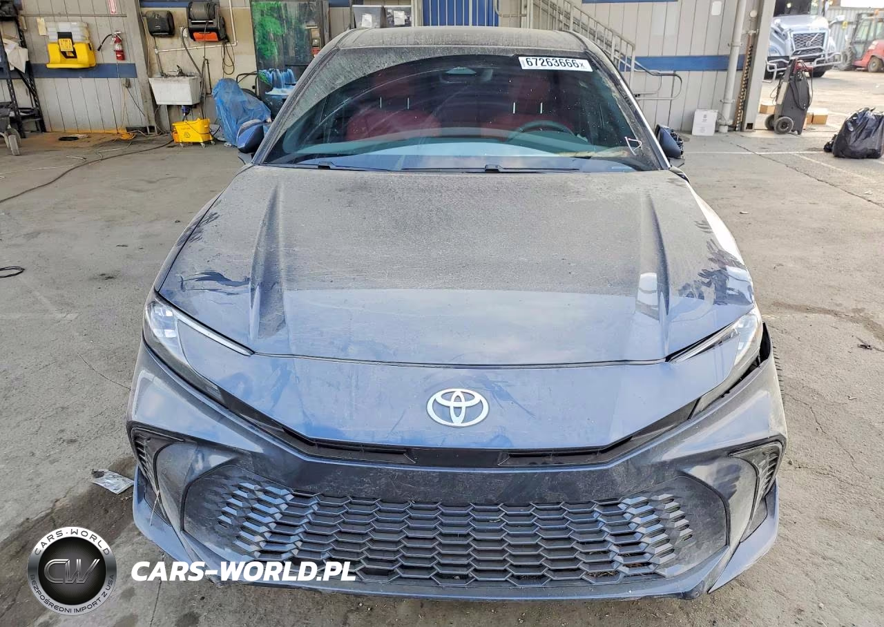 2026 Toyota Camry Xse VIN:4T1DAACKXTU755120 - 5