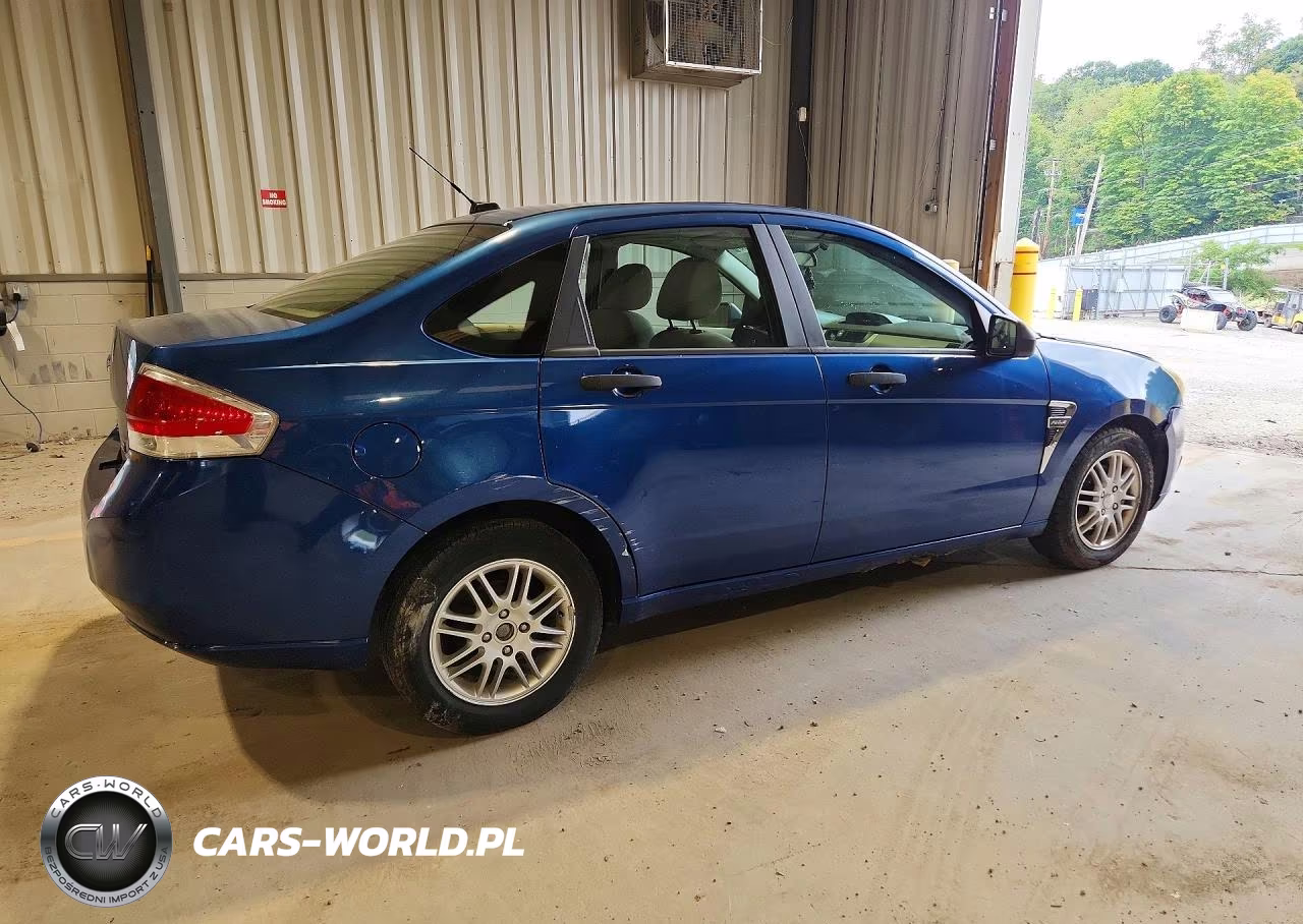 2008 Ford Focus Se VIN:1FAHP35N58W240762 - 3