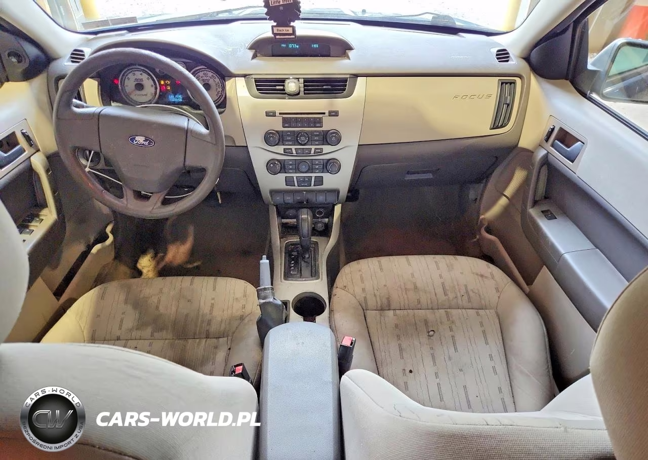 2008 Ford Focus Se VIN:1FAHP35N58W240762 - 8