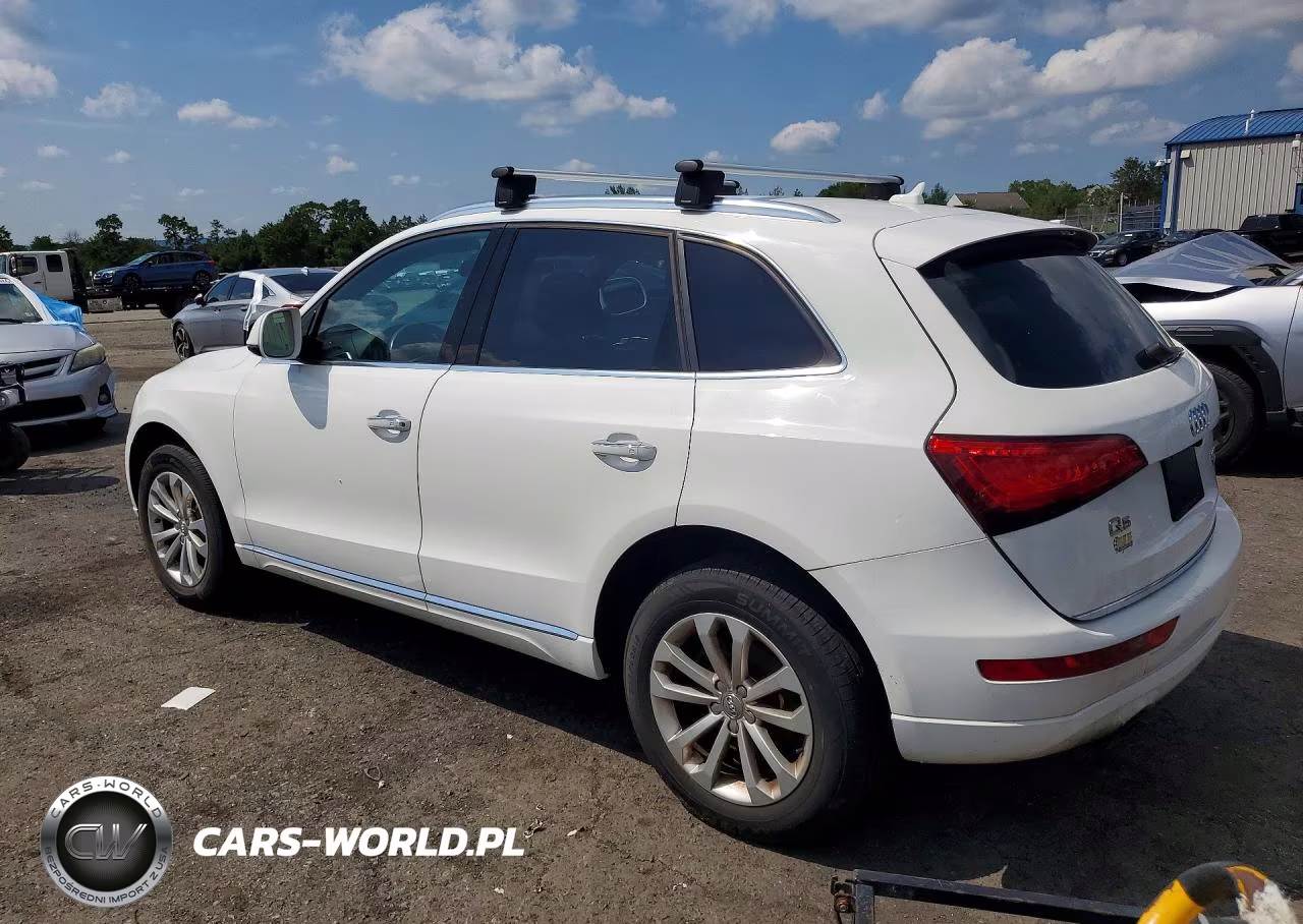 2015 Audi Q5 Premium VIN:WA1CFAFP6FA097627 - 2