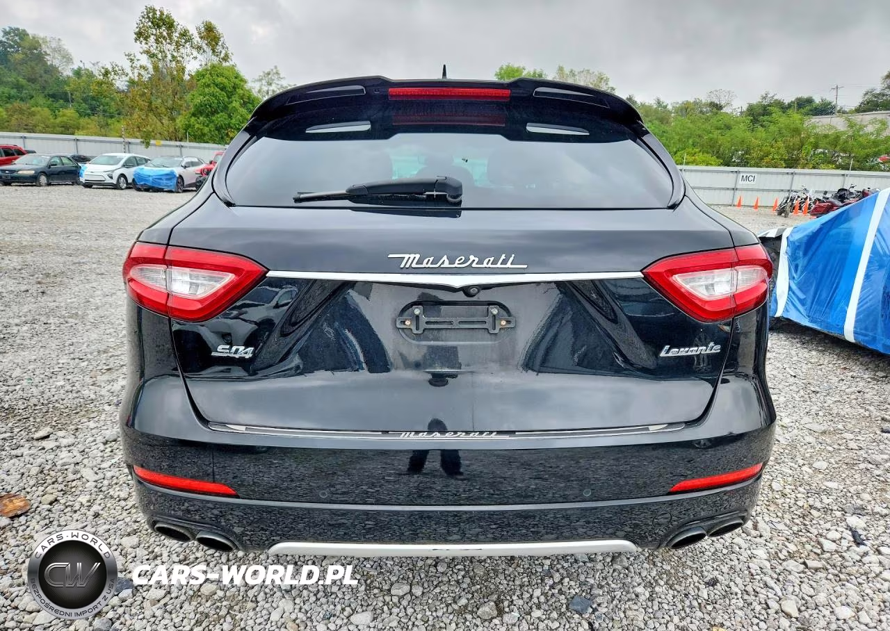 2017 Maserati Levante S Sport VIN:ZN661YUS8HX241307 - 6