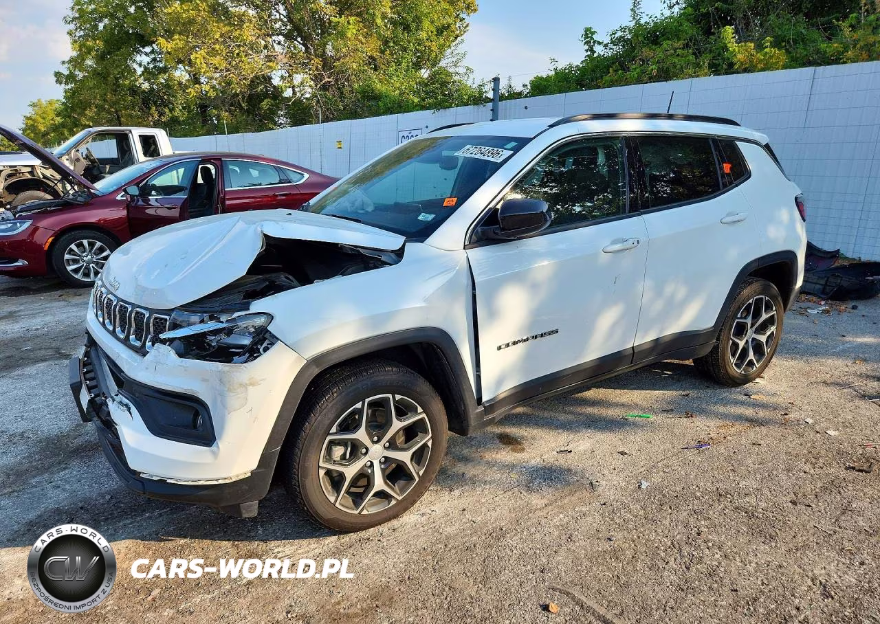 2024 Jeep Compass Latitude – zdjęcie 1 z 12