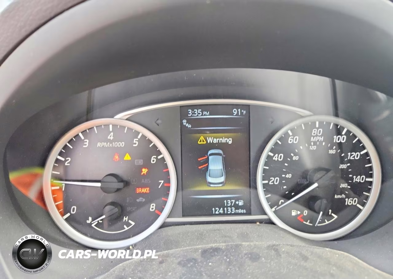 2017 Nissan Sentra Sr Turbo VIN:3N1CB7AP4HY216918 - 9
