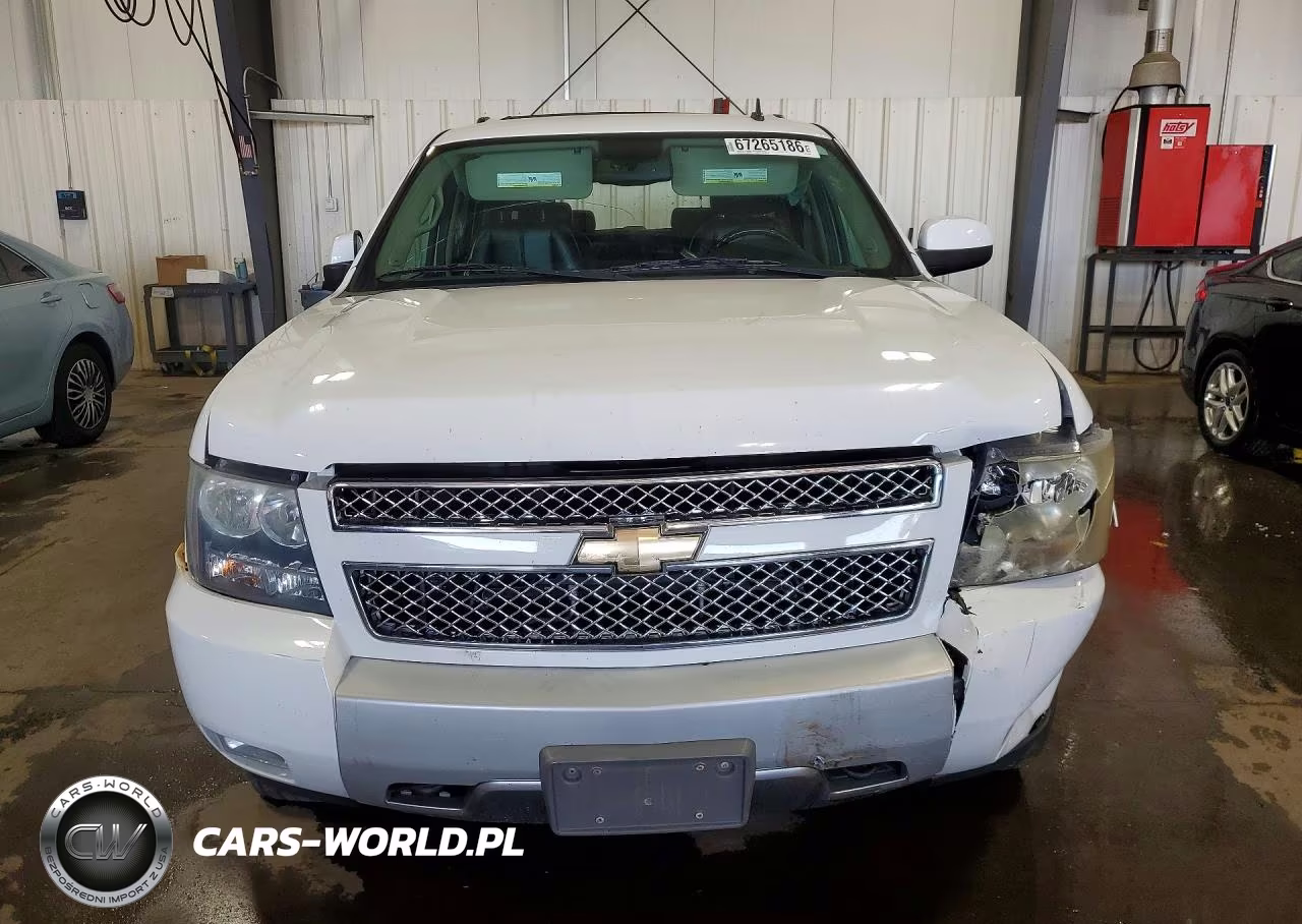 2010 Chevrolet Suburban K1500 Lt VIN:1GNUKJE37AR242602 - 5