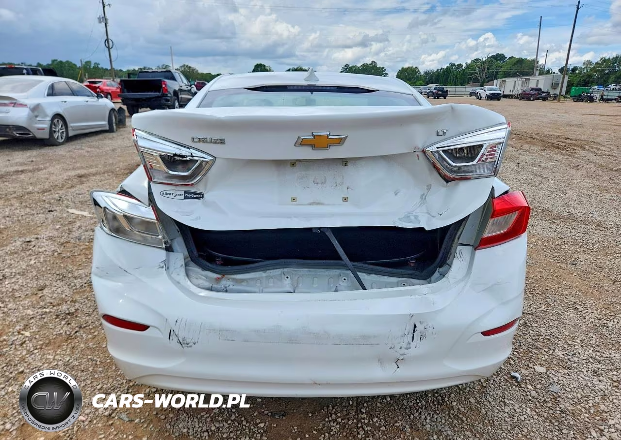2017 Chevrolet Cruze Lt VIN:1G1BE5SM6H7236851 - 6