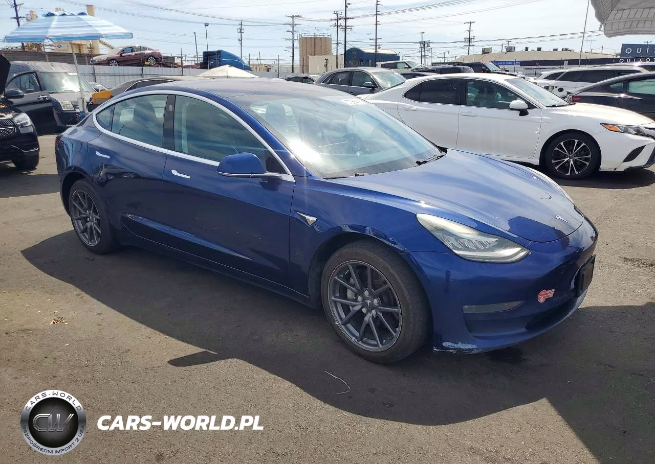 2018 Tesla Model 3 VIN:5YJ3E1EA4JF040896 - 4