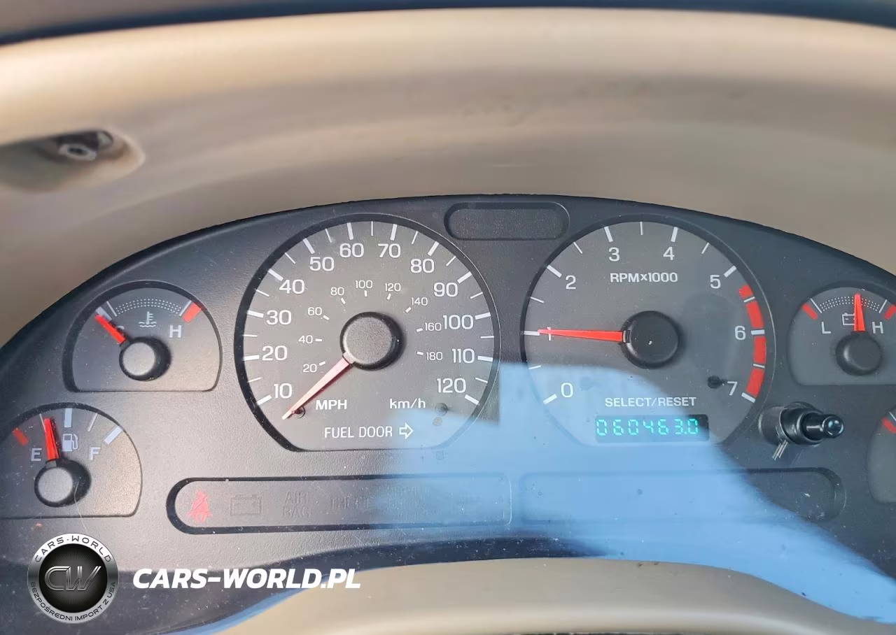 2000 Ford Mustang VIN:1FAFP4049YF137579 - 9