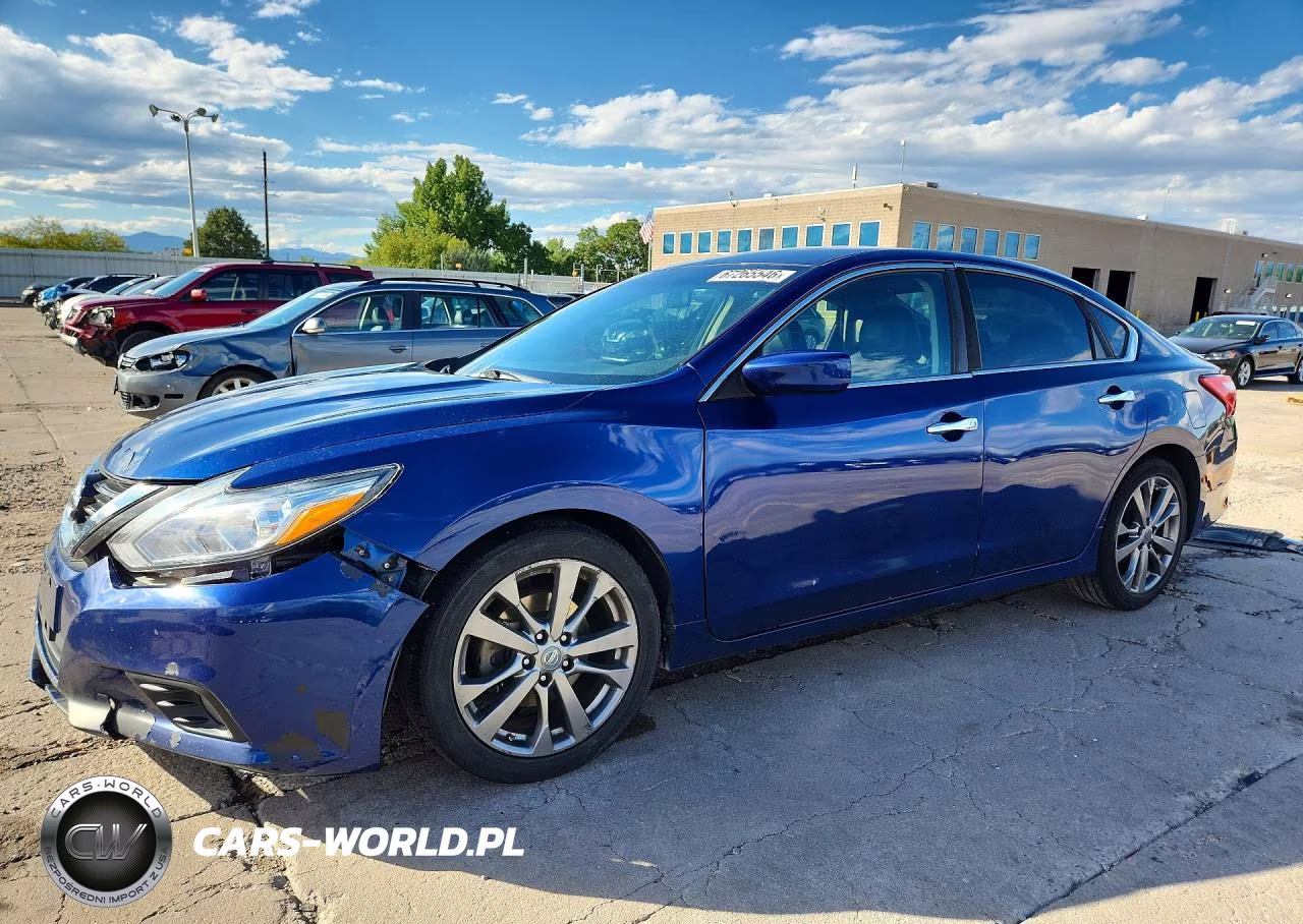 2016 Nissan Altima 2.5 Sr – zdjęcie 1 z 13