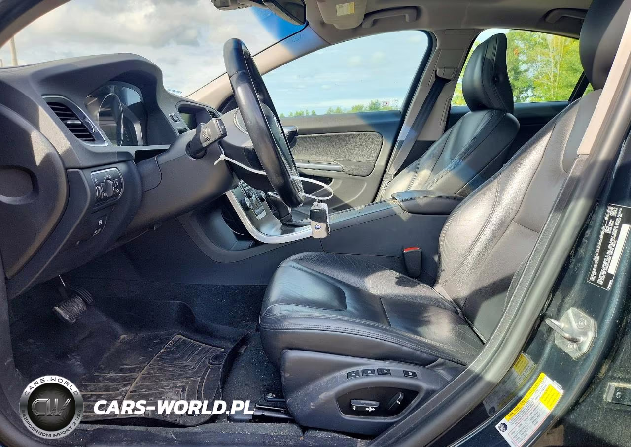 2014 Volvo S60 T5 VIN:YV1612FSXE2278969 - 7