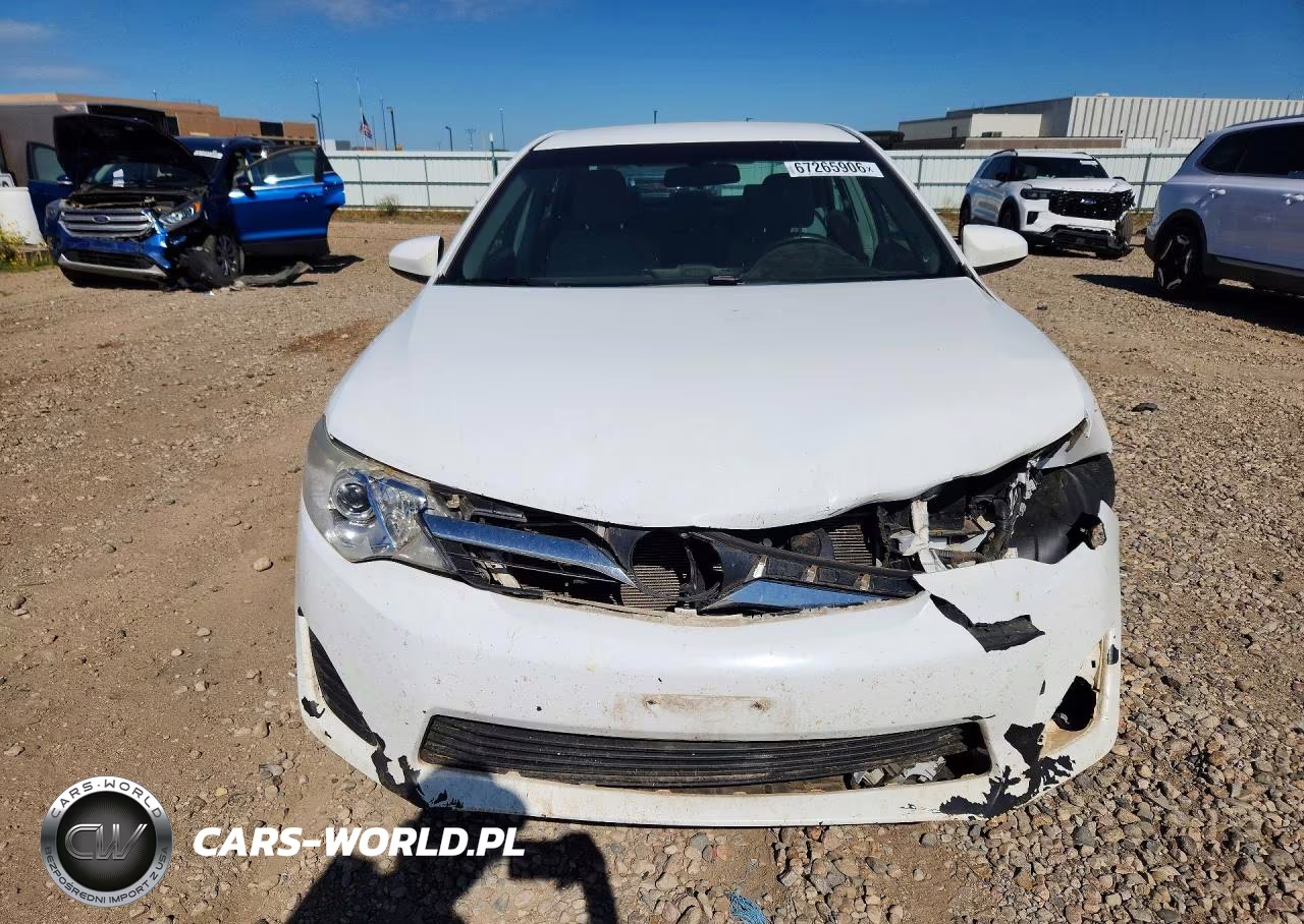 2014 Toyota Camry Le VIN:4T4BF1FK3ER372035 - 5