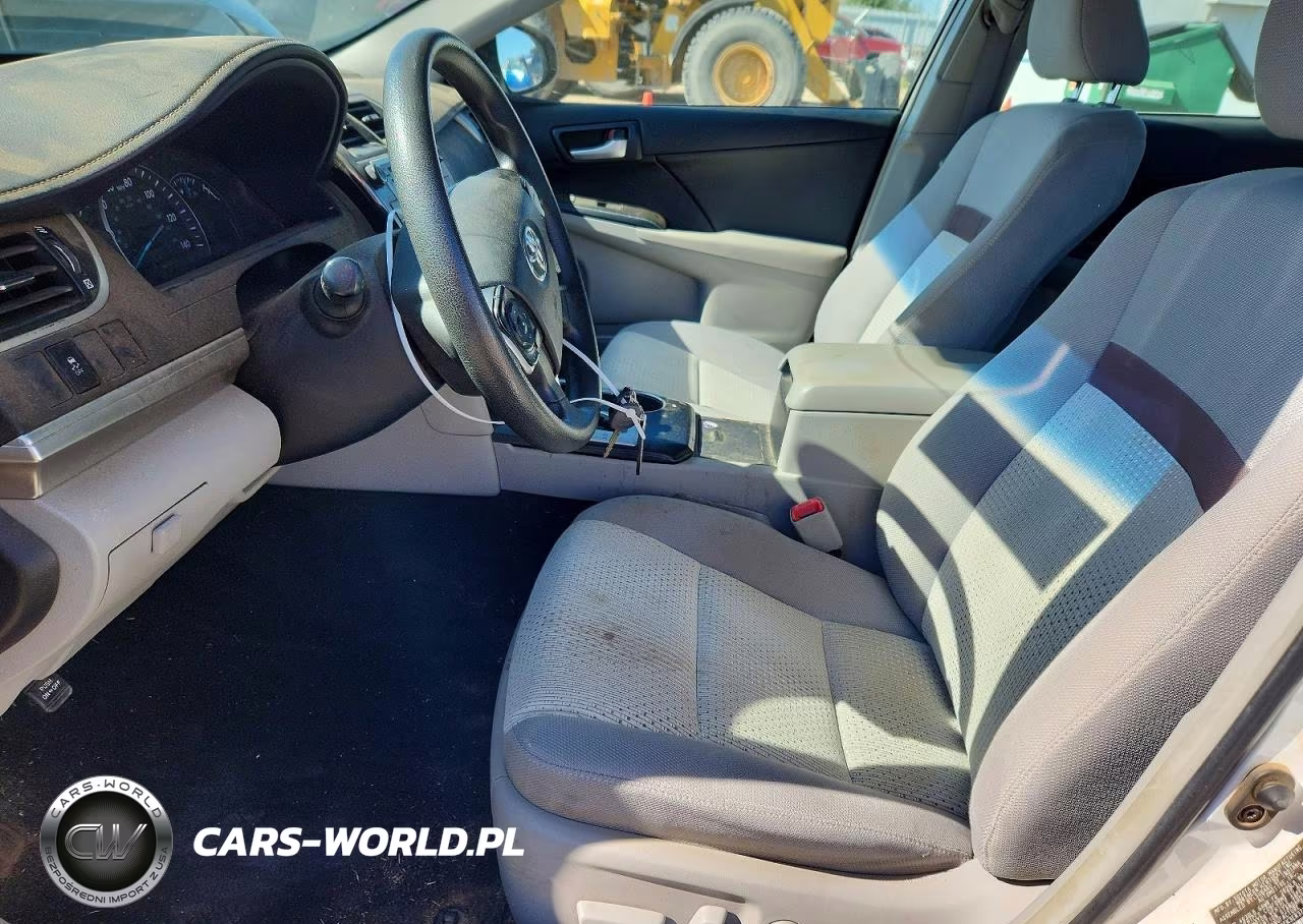 2014 Toyota Camry Le VIN:4T4BF1FK3ER372035 - 7