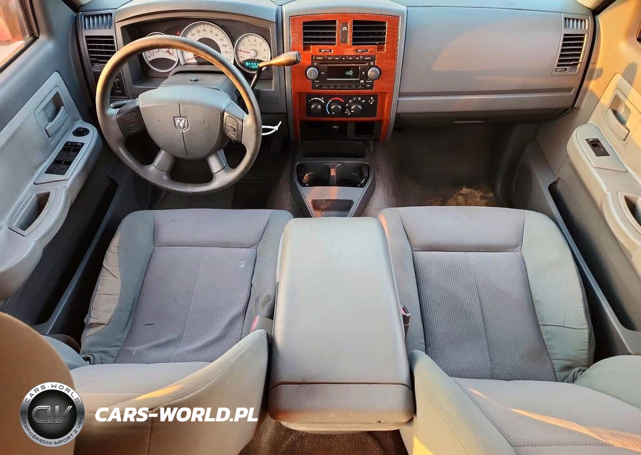 2005 Dodge Dakota Slt VIN:1D7HE48K45S330744 - 8