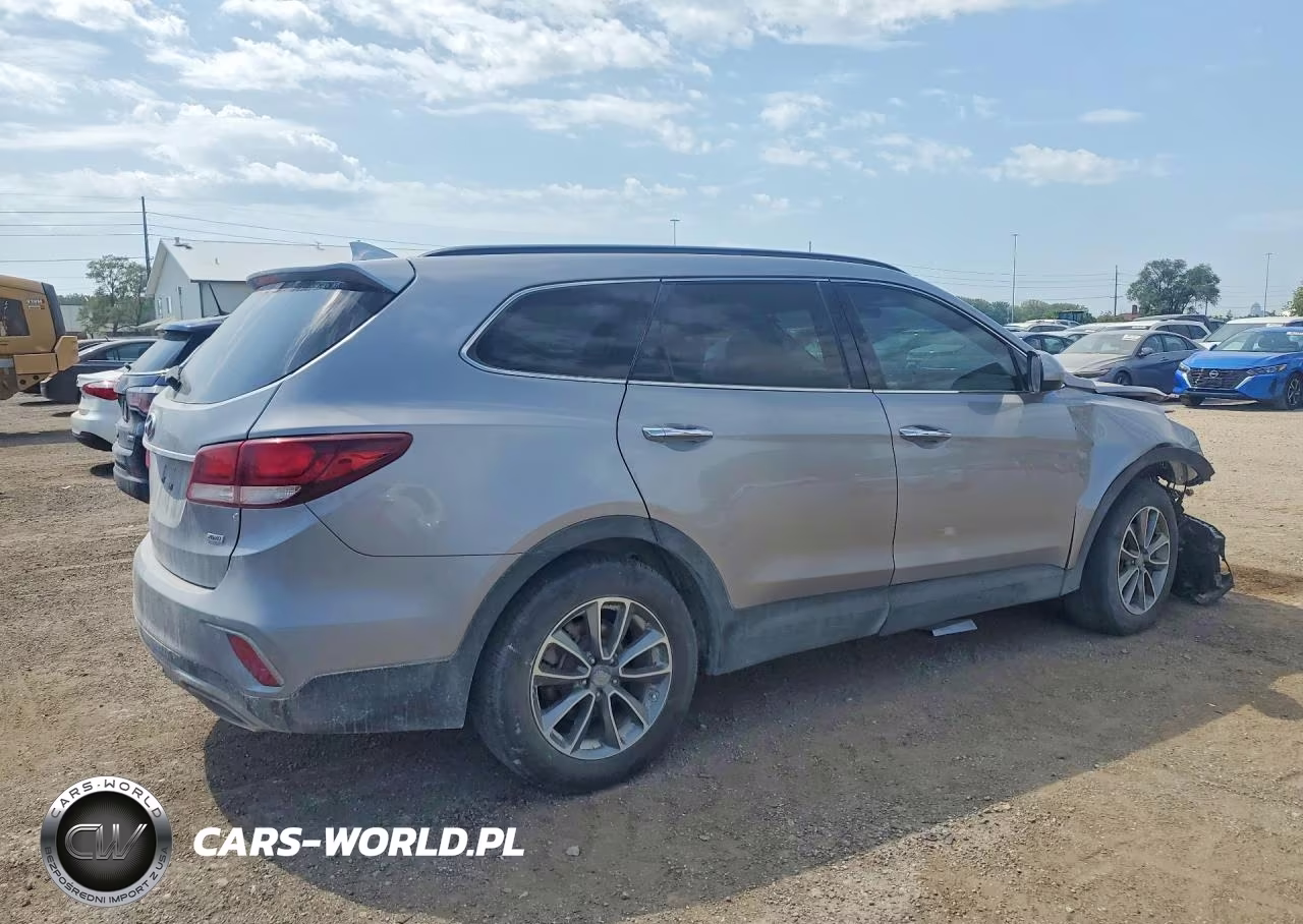 2018 Hyundai Santa Fe Se VIN:KM8SMDHF3JU293685 - 3