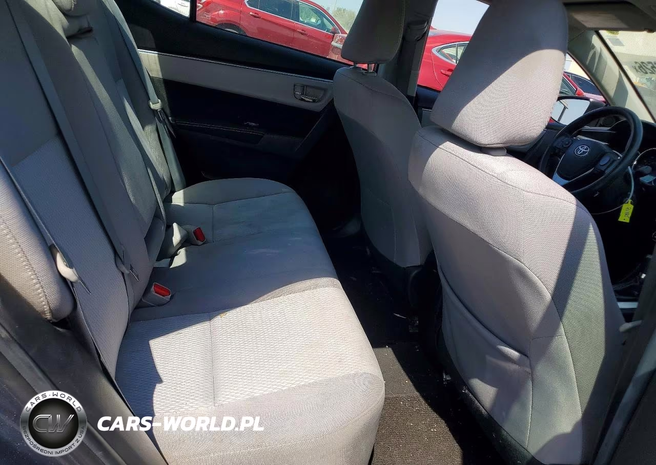 2016 Toyota Corolla Le VIN:2T1BURHE0GC667653 - 10
