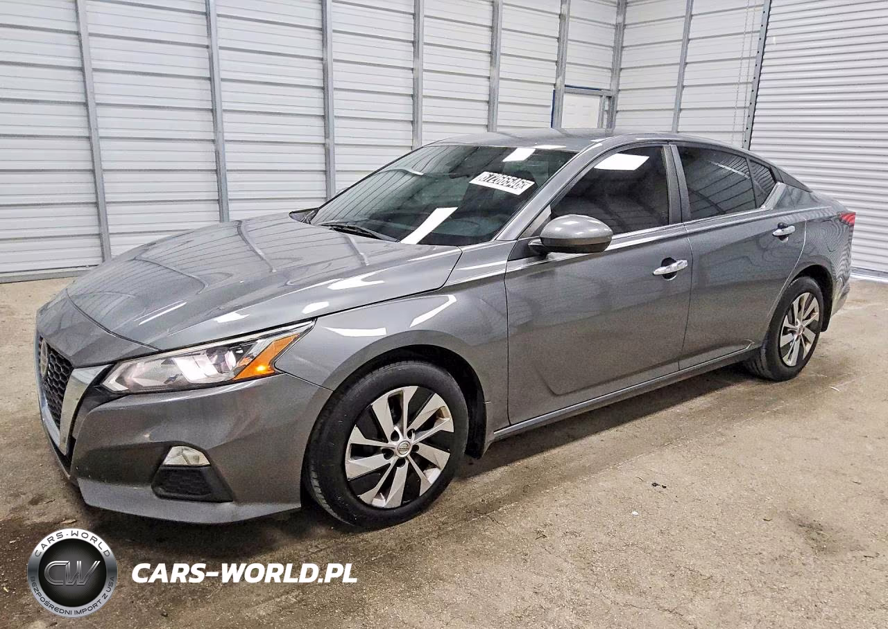2019 Nissan Altima S