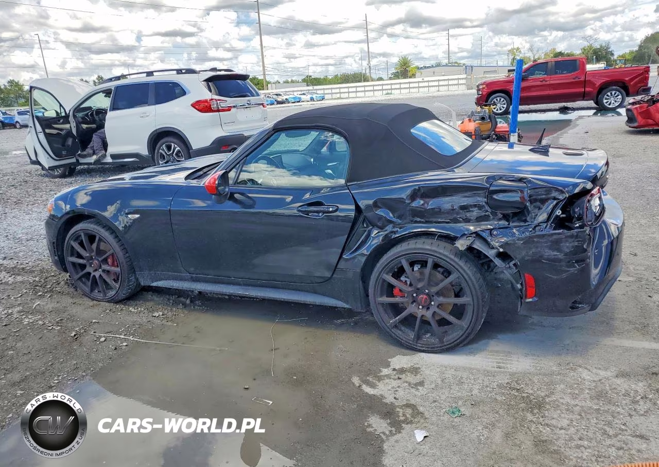 2020 Fiat 124 Spider Classica VIN:JC1NFAEK5L0145332 - 2