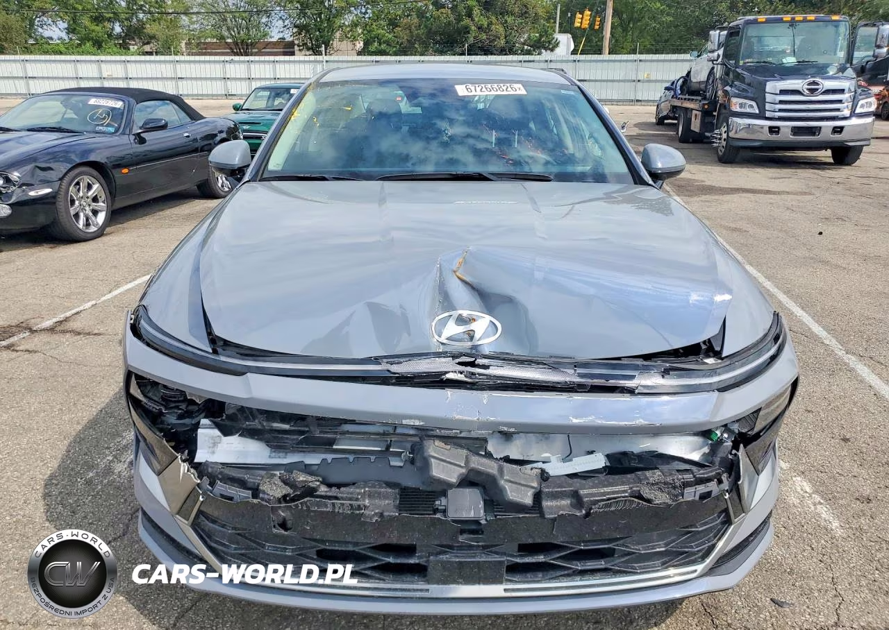 2025 Hyundai Sonata Sel VIN:KMHL64JA4SA501850 - 5