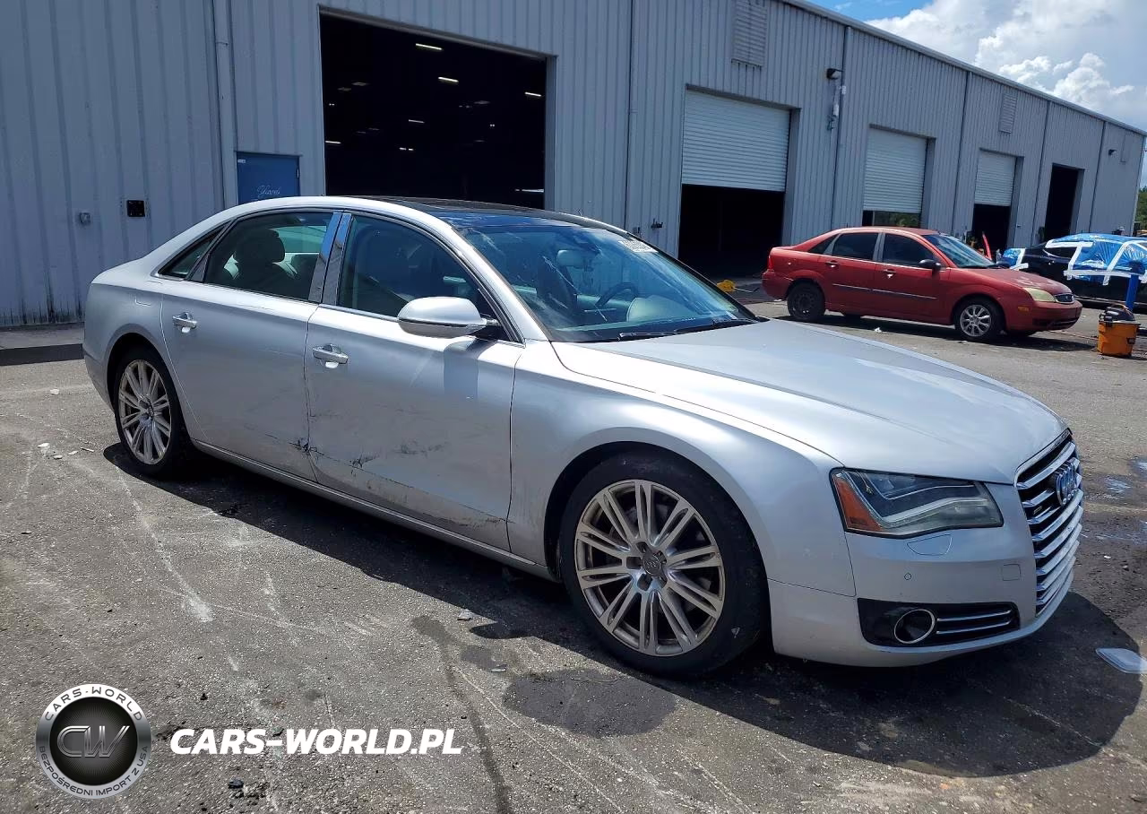 2013 Audi A8 L Quattro VIN:WAURGAFD4DN026383 - 4