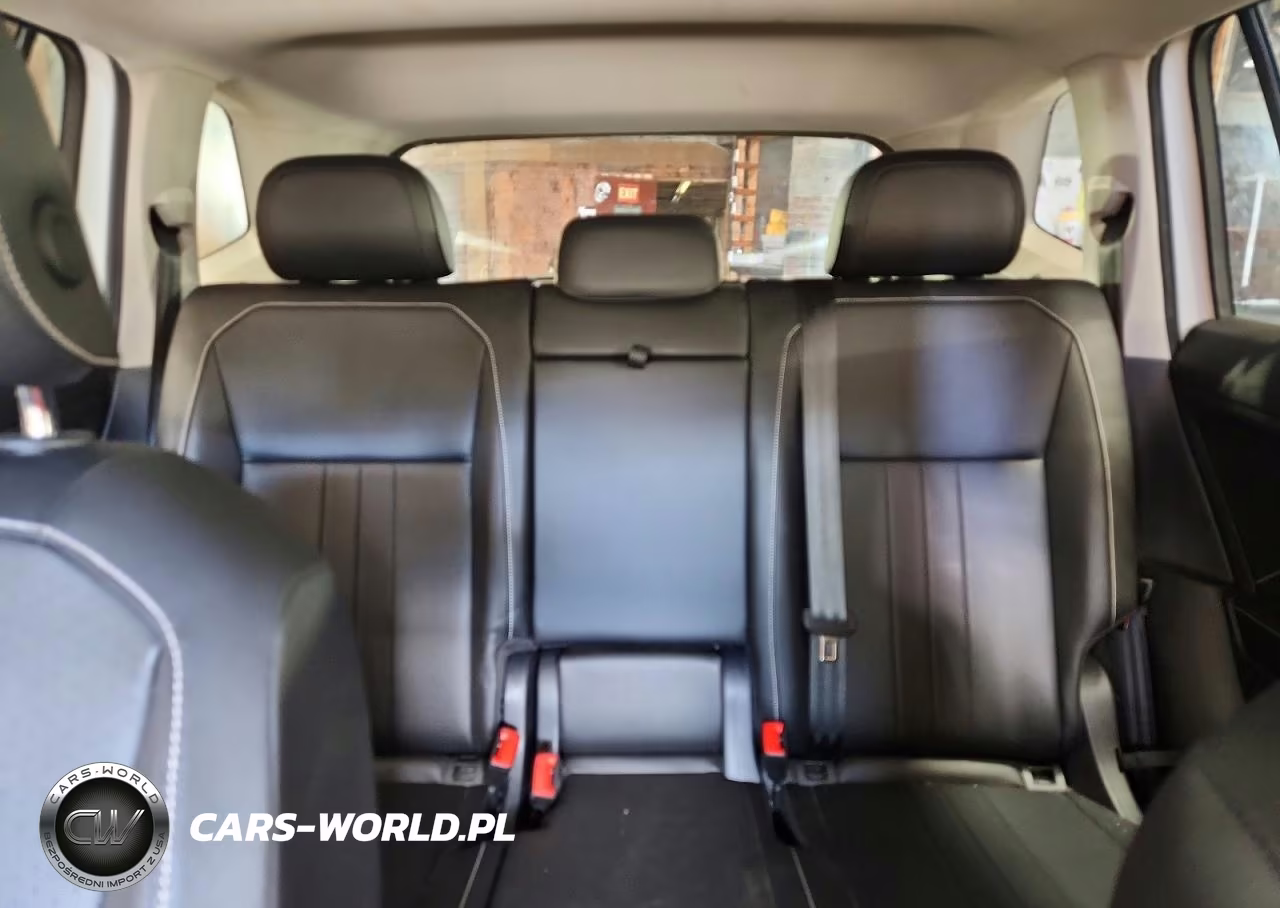 2022 Volkswagen Tiguan Se VIN:3VV2B7AX1NM138868 - 10