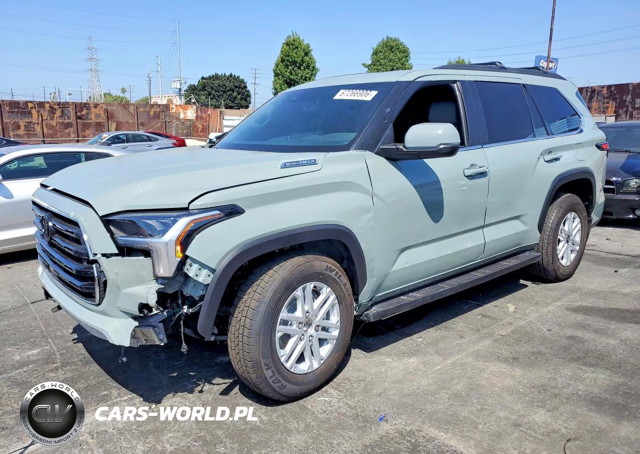 2025 Toyota Sequoia Sr5