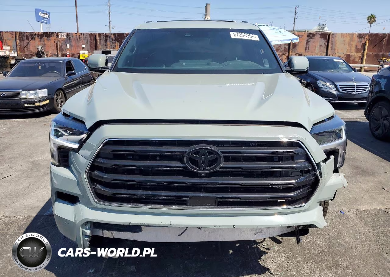 2025 Toyota Sequoia Sr5 VIN:7SVAAABA1SX071043 - 5
