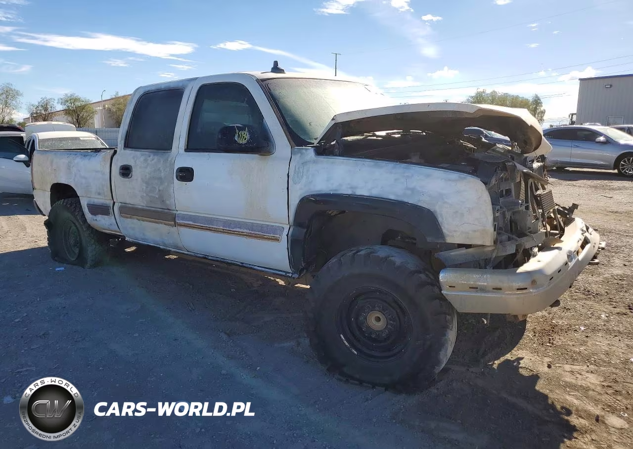 2003 Chevrolet Silverado C2500 Heavy Duty VIN:1GCHC23U33F116914 - 4