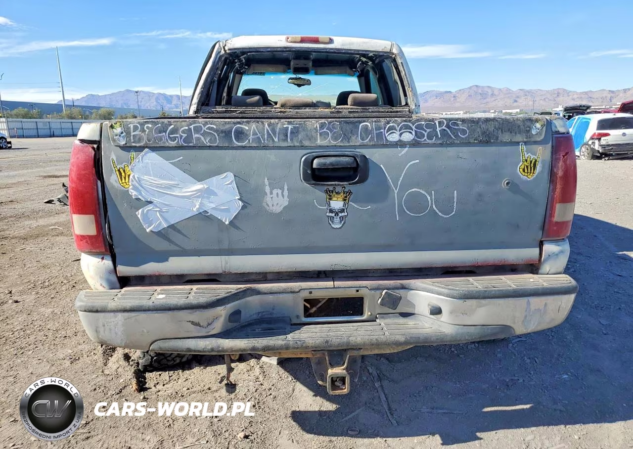 2003 Chevrolet Silverado C2500 Heavy Duty VIN:1GCHC23U33F116914 - 6