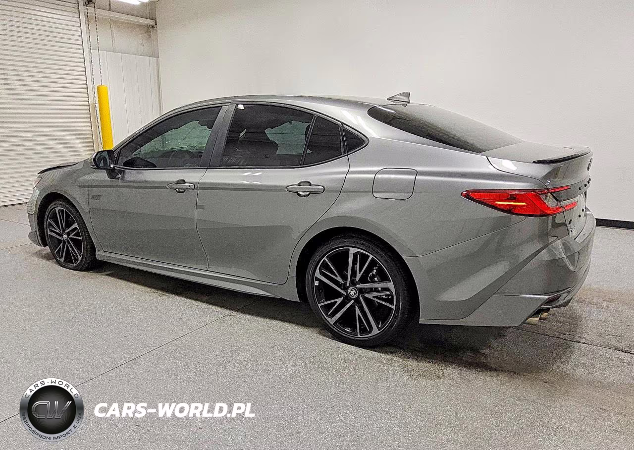 2026 Toyota Camry Xse VIN:4T1DAACK1TU283244 - 2