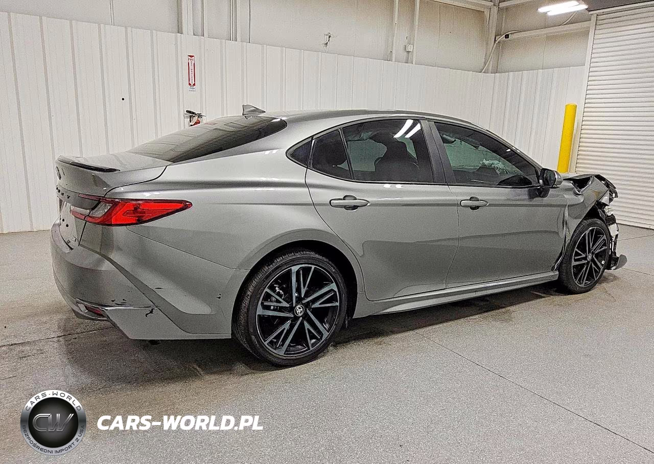 2026 Toyota Camry Xse VIN:4T1DAACK1TU283244 - 3