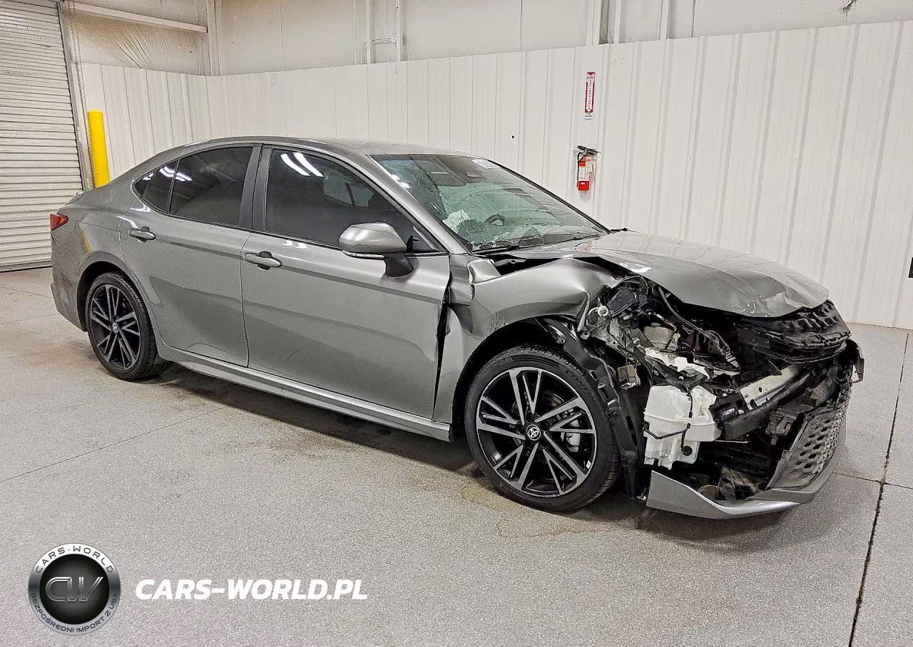 2026 Toyota Camry Xse VIN:4T1DAACK1TU283244 - 4