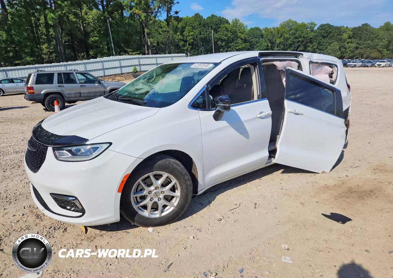 2024 Chrysler Pacifica Touring L VIN:2C4RC1BG9RR189300 - 1