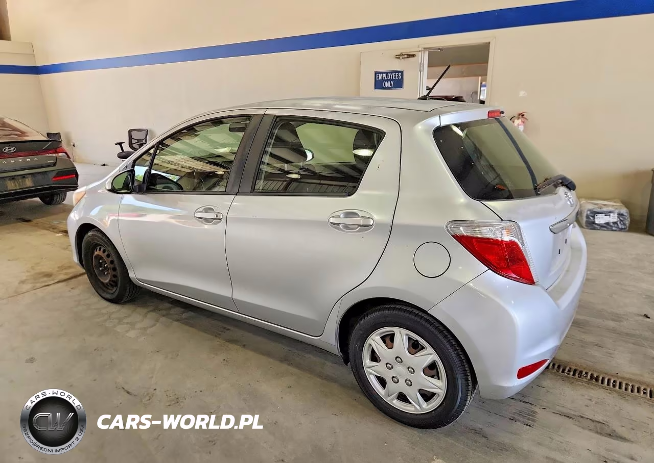 2013 Toyota Yaris 5-Door L VIN:JTDKTUD36DD547123 - 2