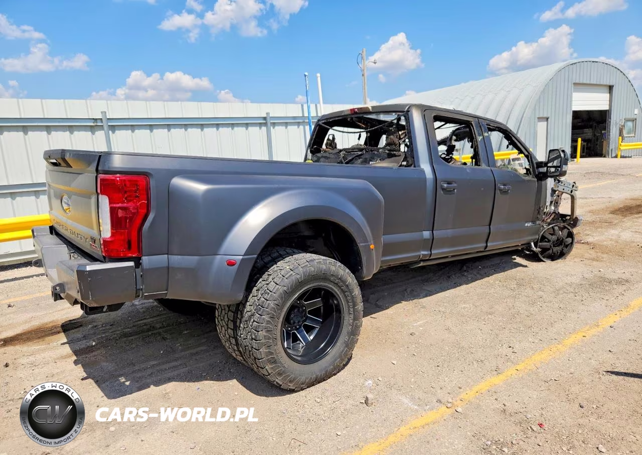 2019 Ford F350 Super Duty VIN:1FT8W3DT3KEE60945 - 3