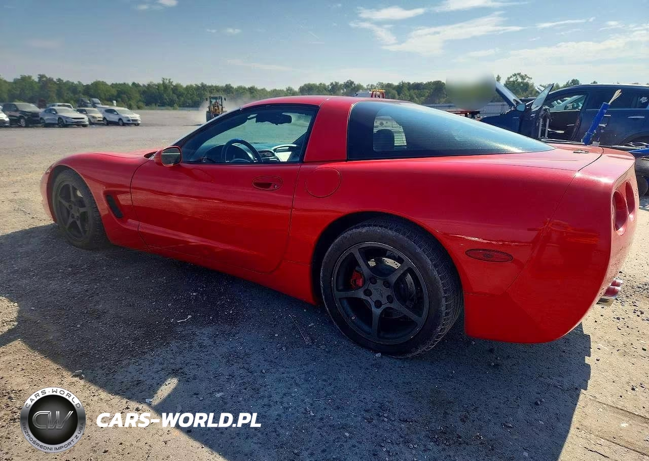2000 Chev Corvette VIN:1G1YY22G3Y5104880 - 2