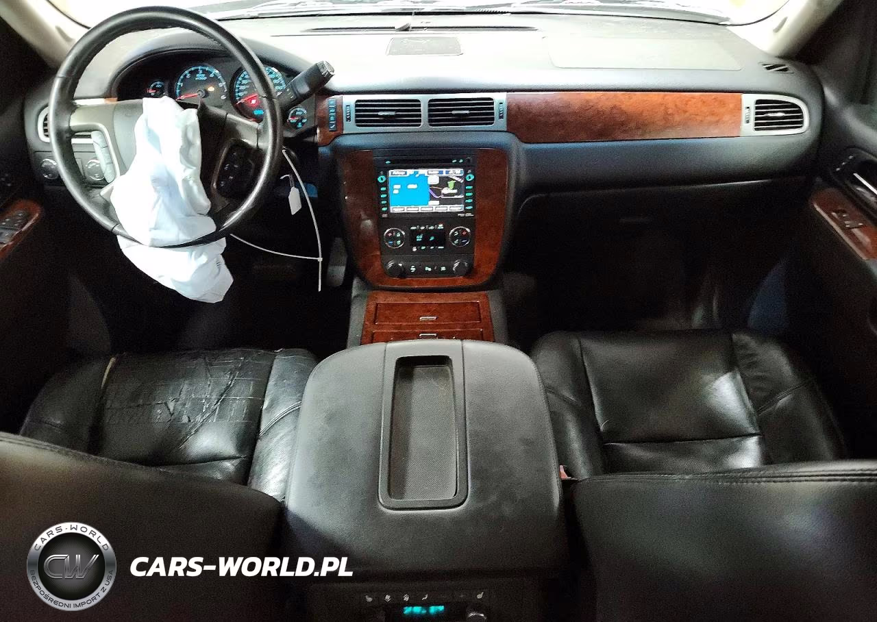 2011 Chevrolet Suburban K1500 Ltz VIN:1GNSKKE37BR127884 - 8