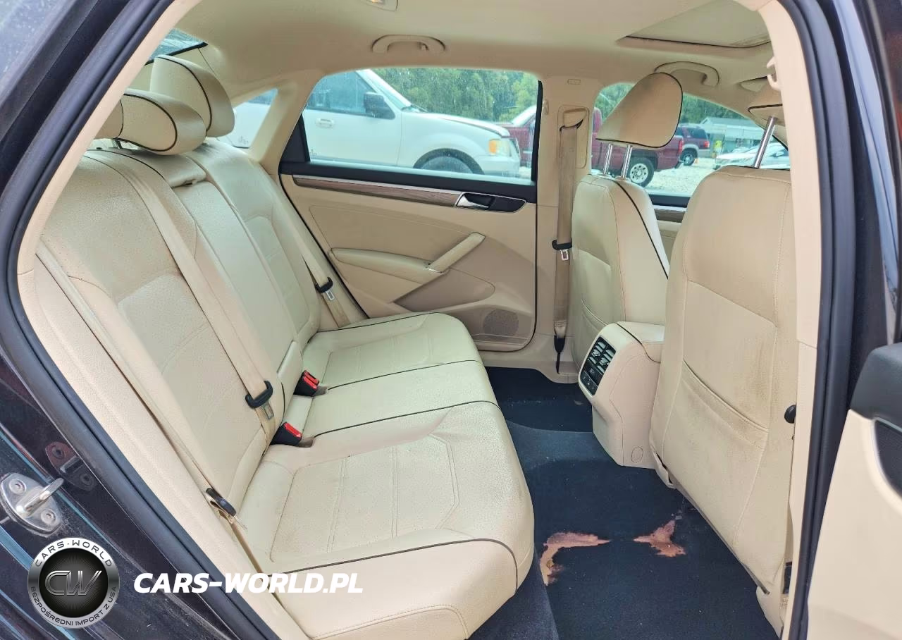 2018 Volkswagen Passat Se VIN:1VWBA7A34JC009434 - 10