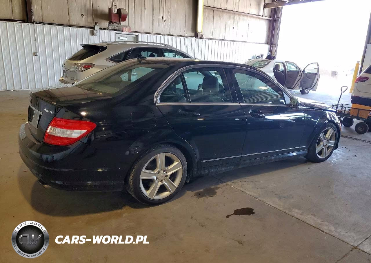 2010 Mercedes-Benz C 300 4Matic VIN:WDDGF8BB4AF409312 - 3