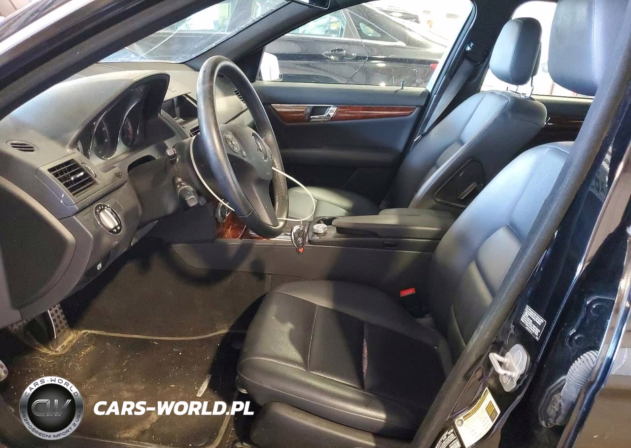 2010 Mercedes-Benz C 300 4Matic VIN:WDDGF8BB4AF409312 - 7