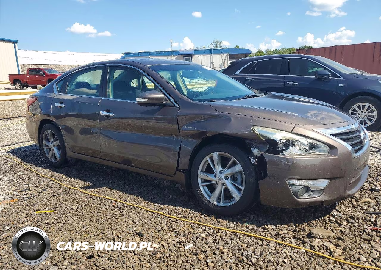 2013 Nissan Altima 2.5 VIN:1N4AL3AP2DN590158 - 4