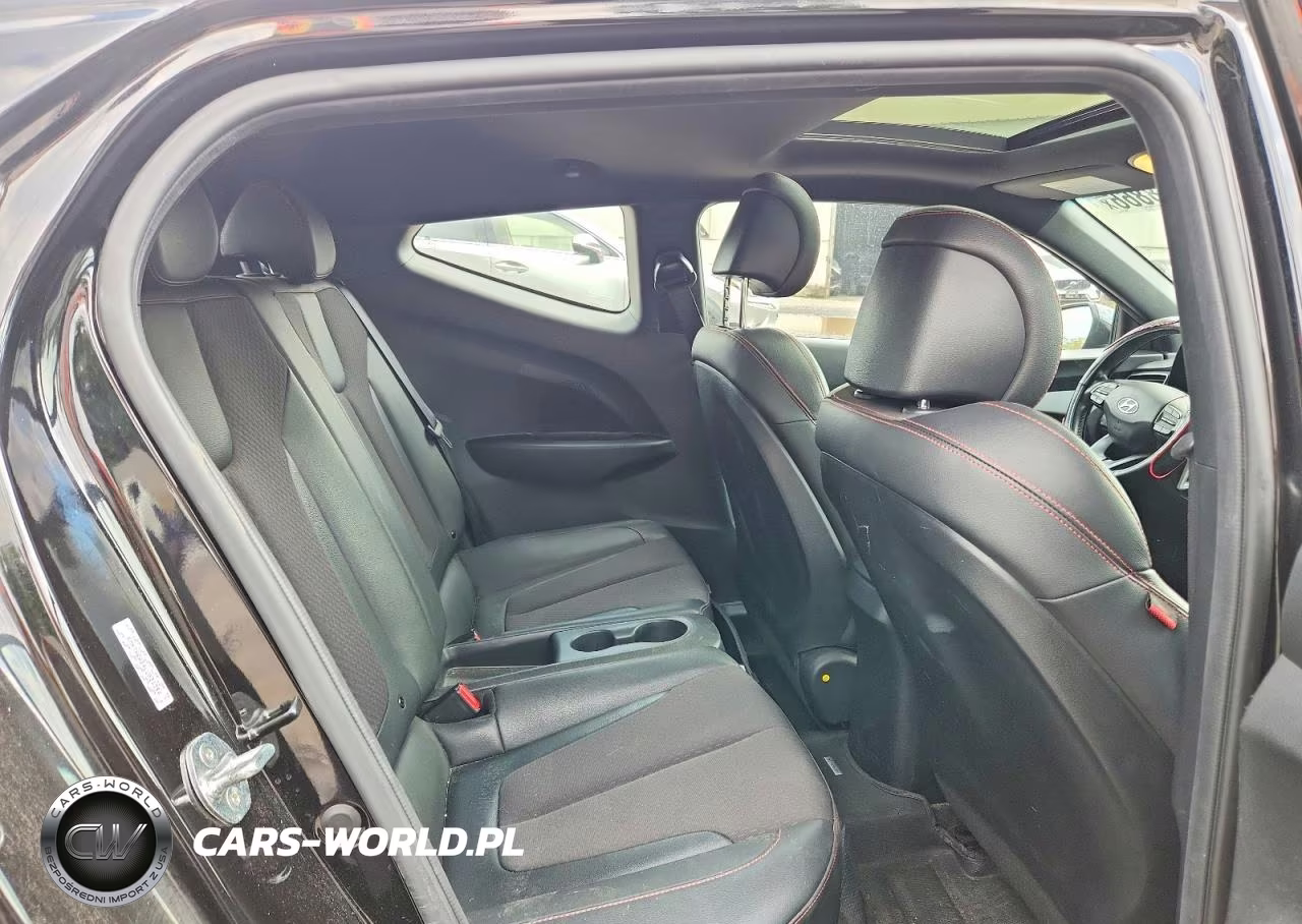 2020 Hyundai Veloster Turbo 1.6T VIN:KMHTH6AB4LU021354 - 10