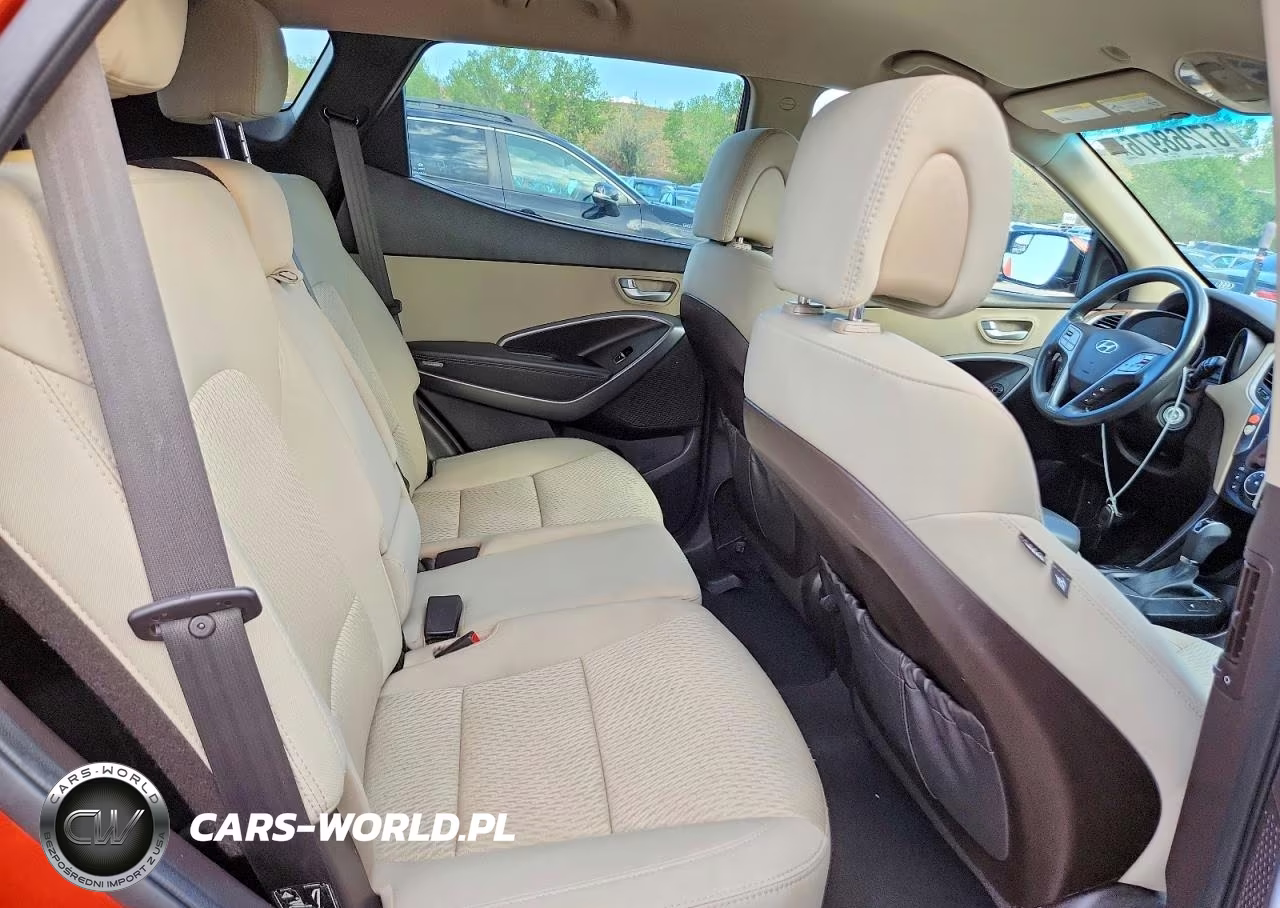 2016 Hyundai Santa Fe Sport 2.4L VIN:5XYZUDLB1GG365341 - 11