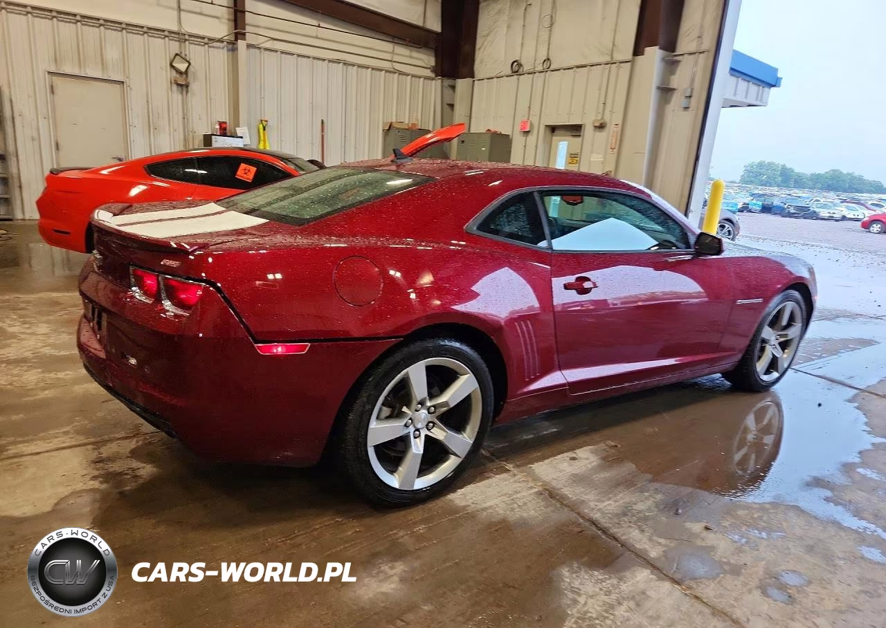 2011 Chevrolet Camaro Lt VIN:2G1FC1ED3B9134845 - 3