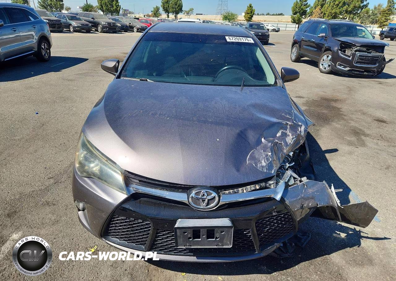 2015 Toyota Camry Se VIN:4T1BF1FK7FU480976 - 5