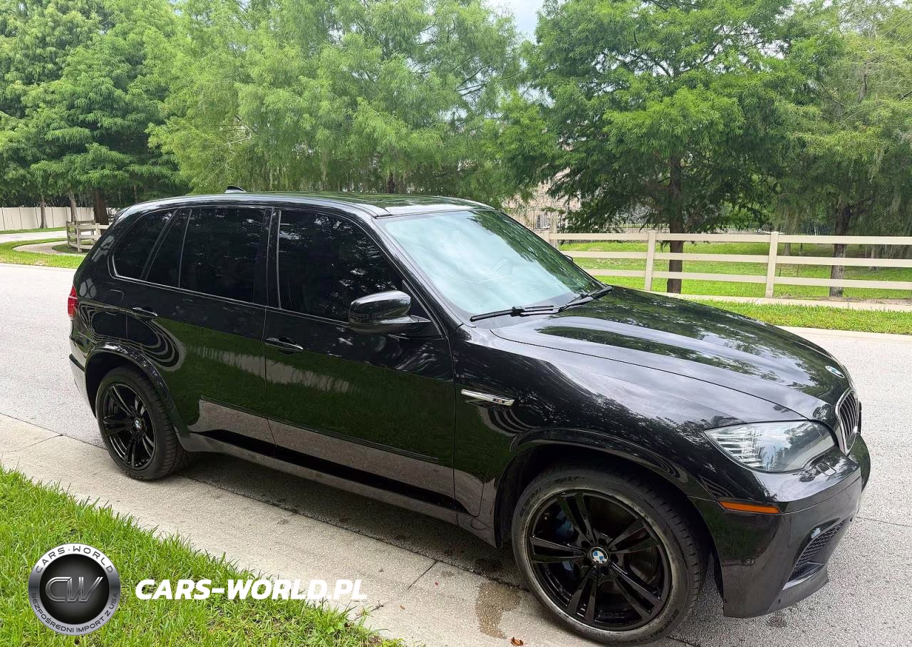 2013 BMW X5 M – zdjęcie 1 z 10